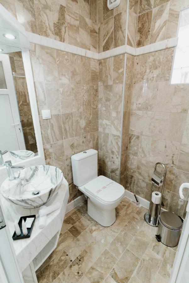 Blue And White Luxury Suites Nea Kallikrateia Buitenkant foto