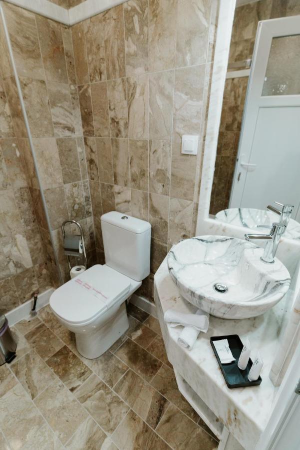 Blue And White Luxury Suites Nea Kallikrateia Buitenkant foto